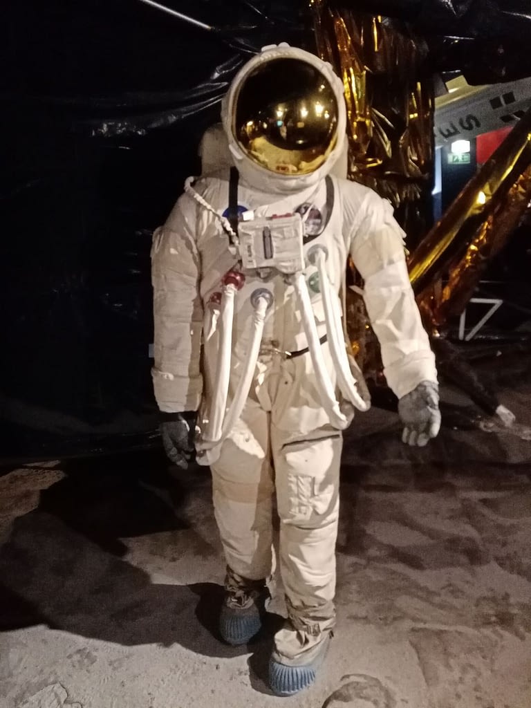 Moon Man living his best life